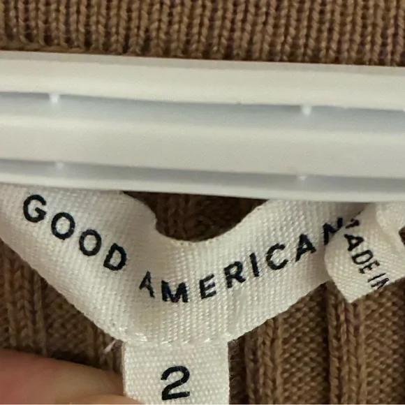 Good American Belted Body Dress in Taupe - Picture 5 of 7